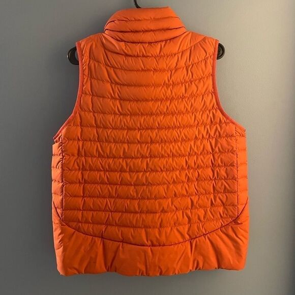 Lululemon Lightweight Vest - Picture 9 of 13